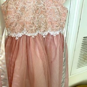Girls dresses